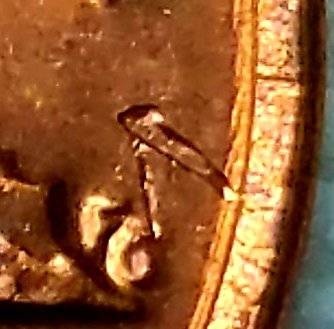1982-P-Lincoln-Cent-Small-Date-Struck-Through-Folded-Metal-On-Reverse?